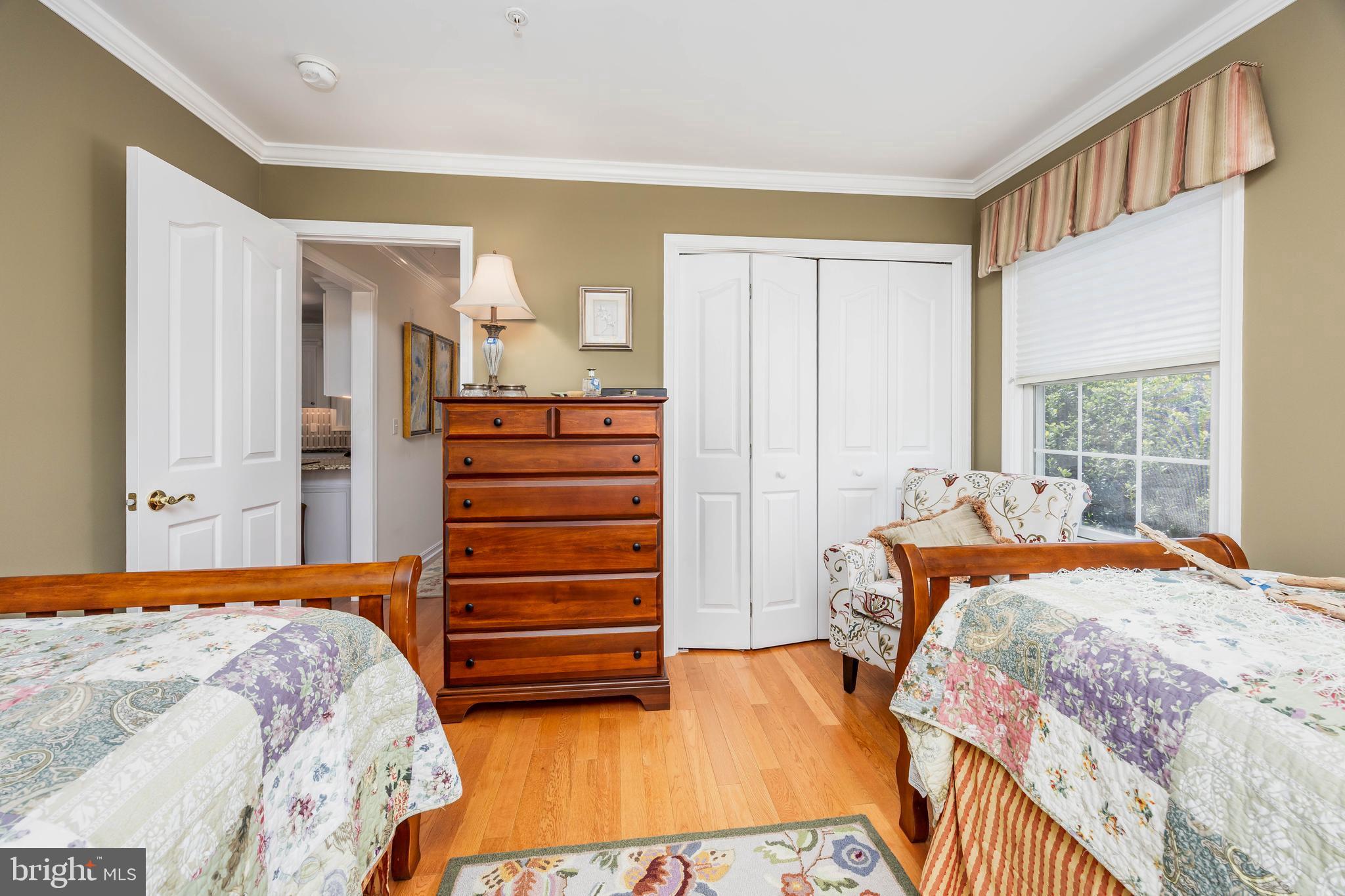 SLEEPY HOLLOW - Residential