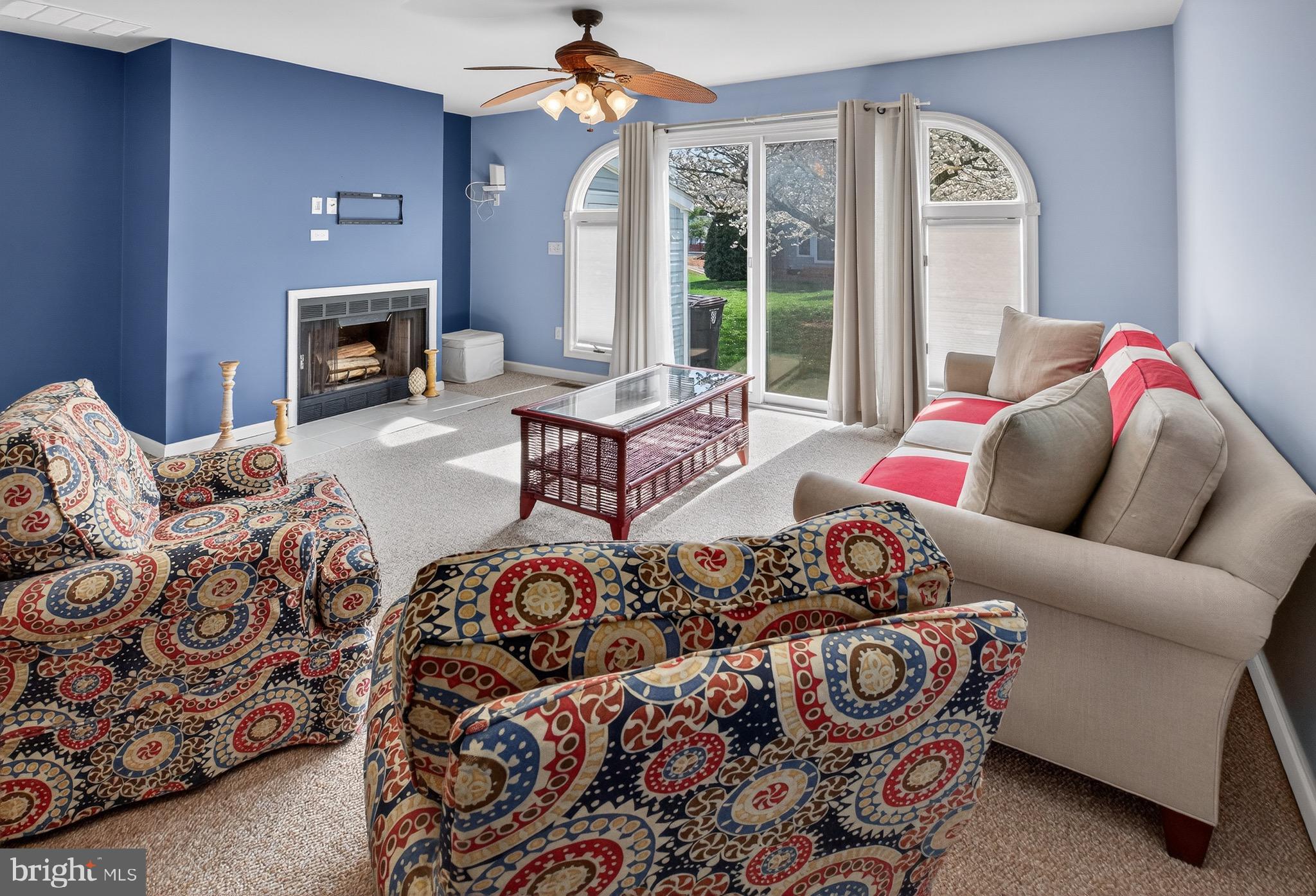 HENLOPEN GARDENS - Residential