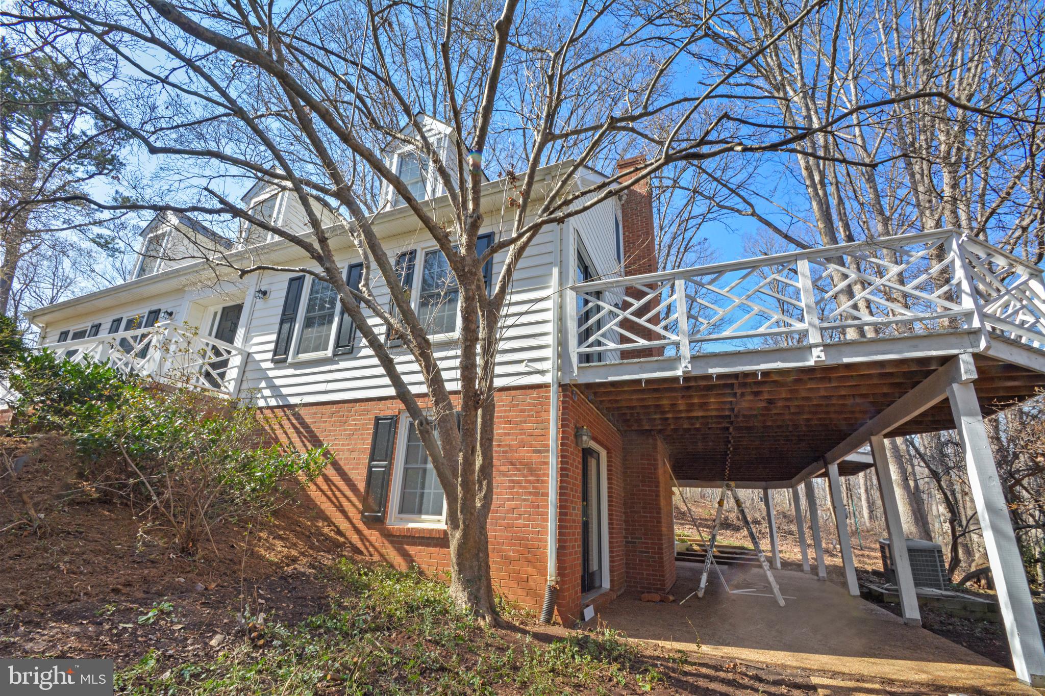 MERIWETHER HILL - Residential