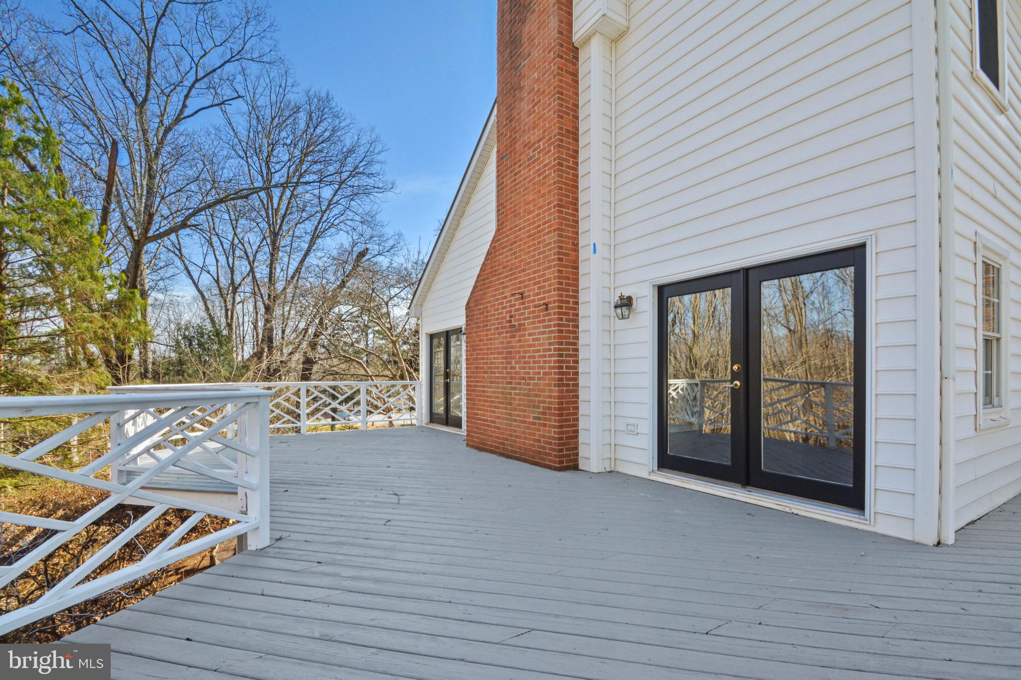 MERIWETHER HILL - Residential