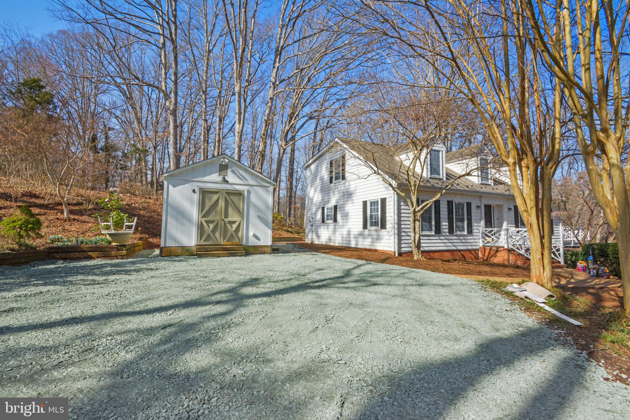 MERIWETHER HILL - Residential
