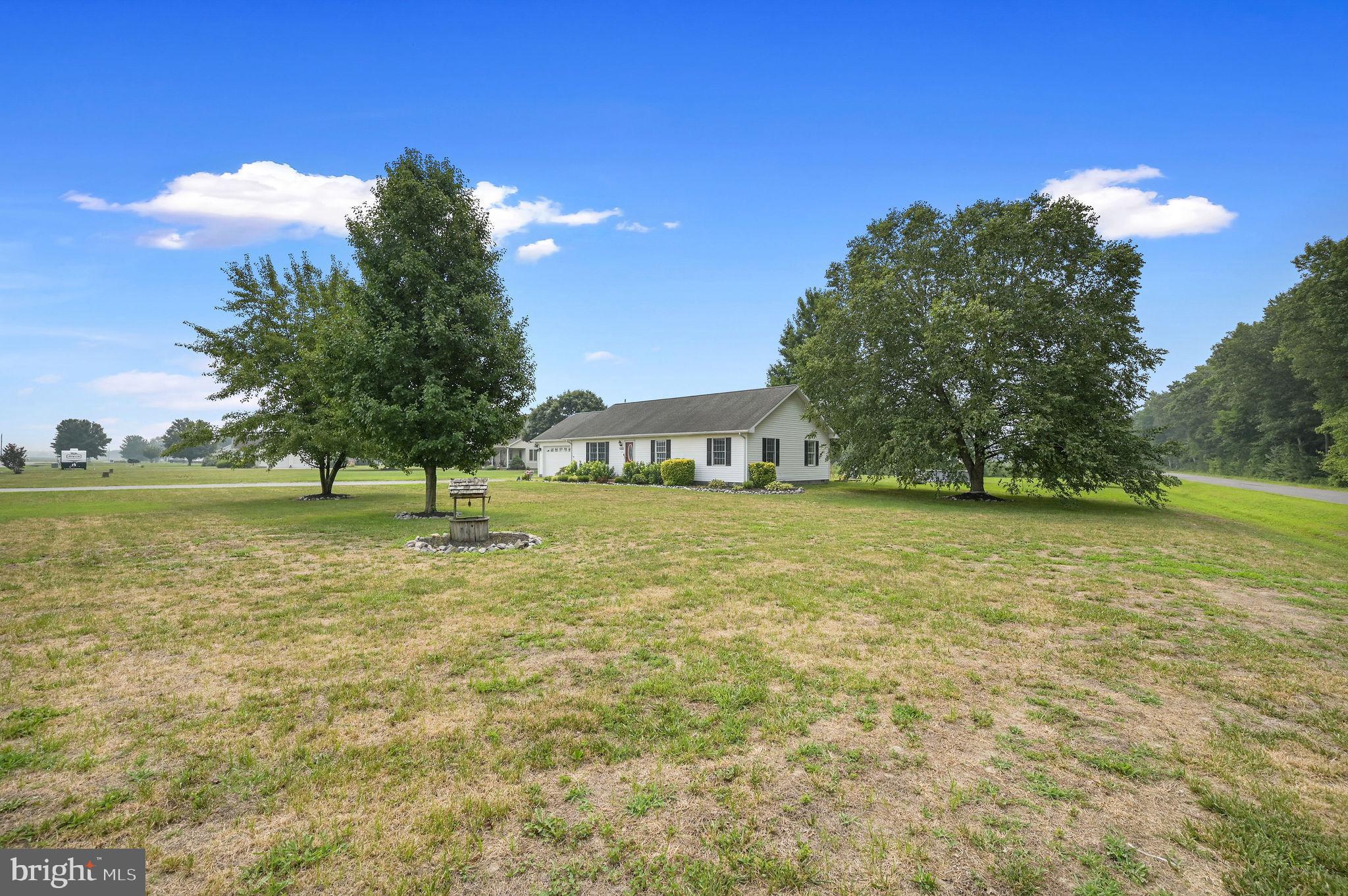 FLOWING ACRES - Residential