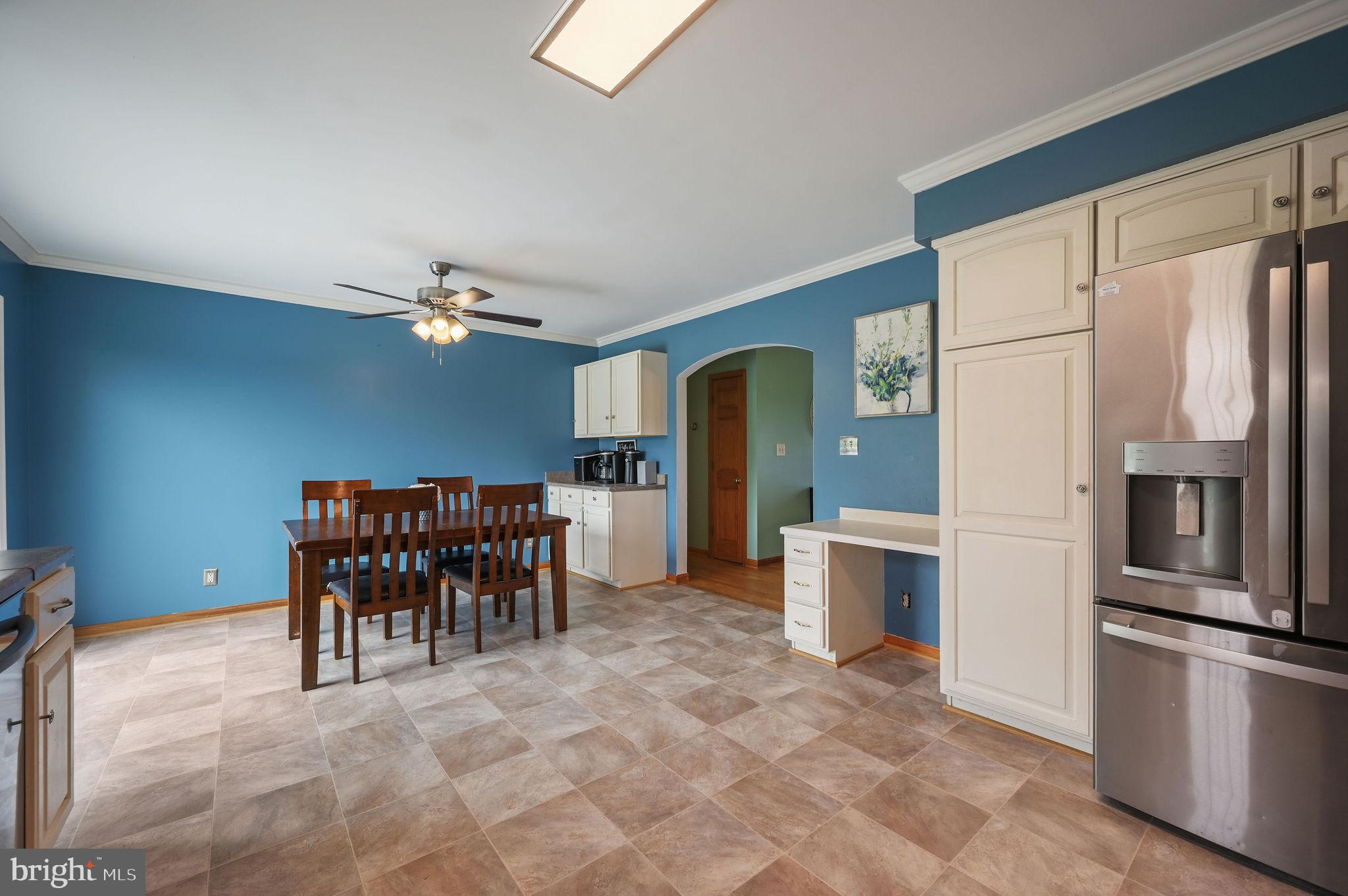 FLOWING ACRES - Residential