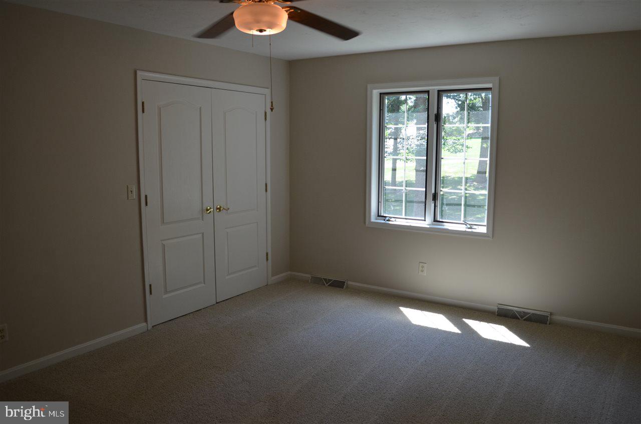 KENDALE HEIGHTS - Residential