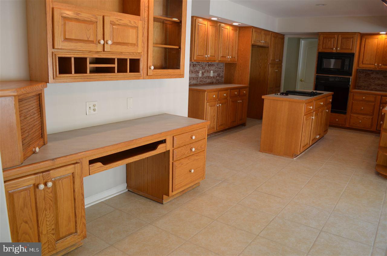 KENDALE HEIGHTS - Residential