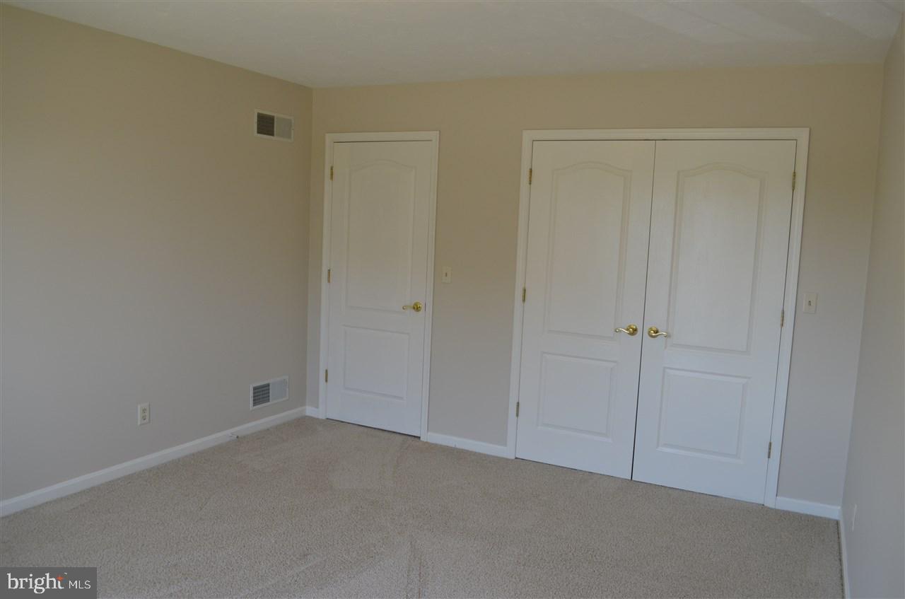 KENDALE HEIGHTS - Residential