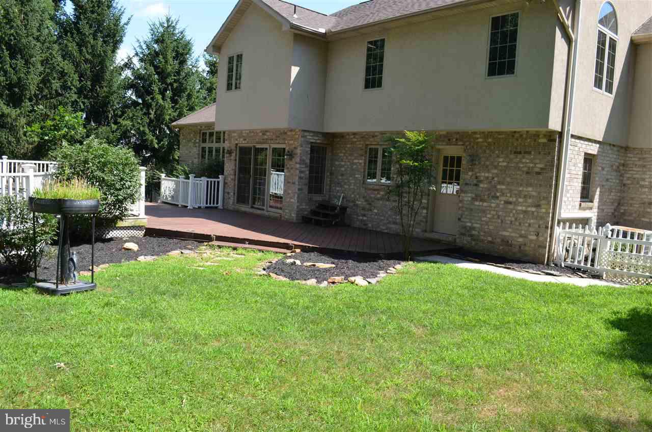 KENDALE HEIGHTS - Residential