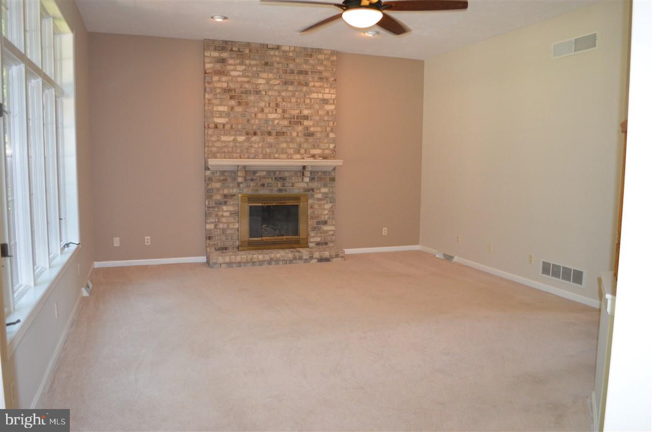 KENDALE HEIGHTS - Residential