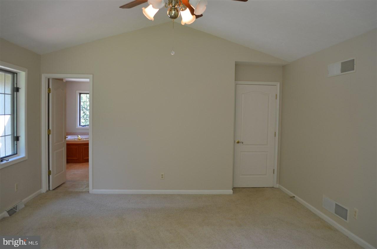 KENDALE HEIGHTS - Residential