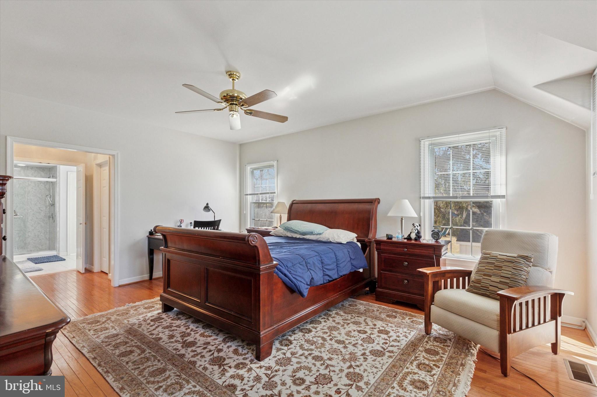 SUNWOOD FARM - Residential