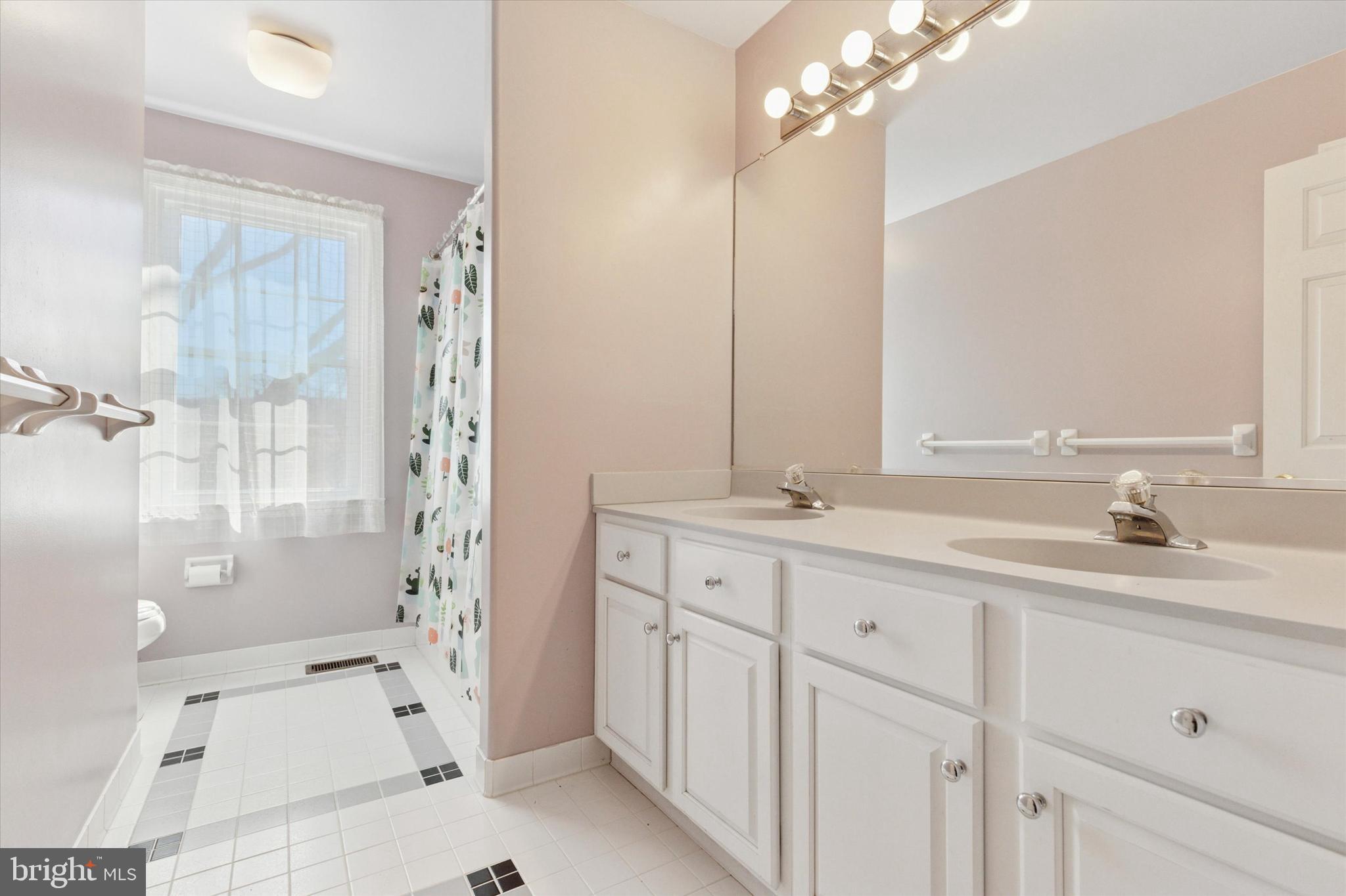 SUNWOOD FARM - Residential