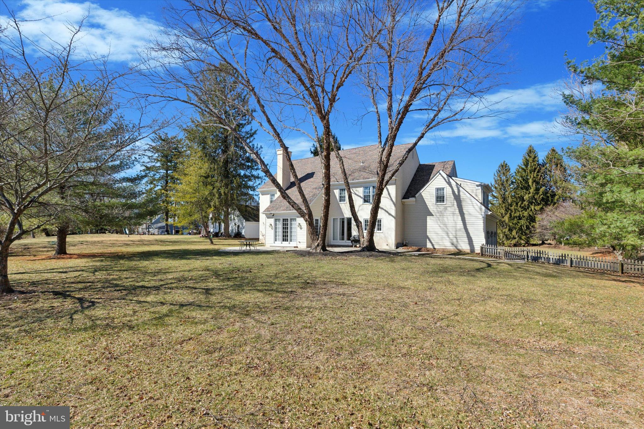 SUNWOOD FARM - Residential