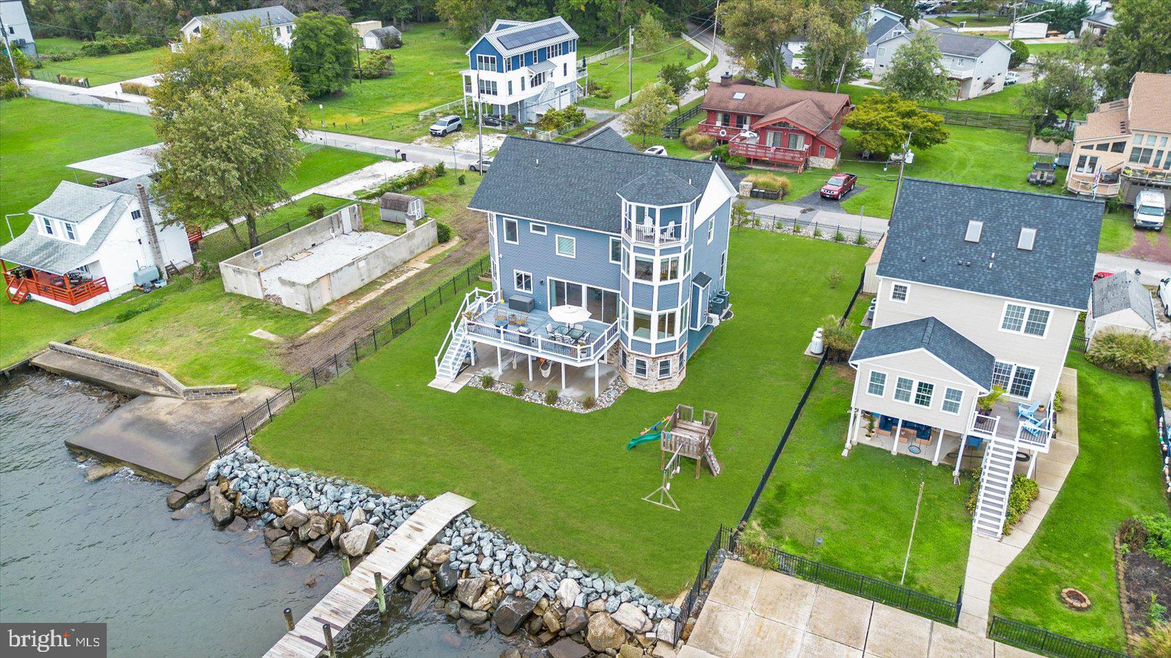 MILLERS ISLAND - Residential