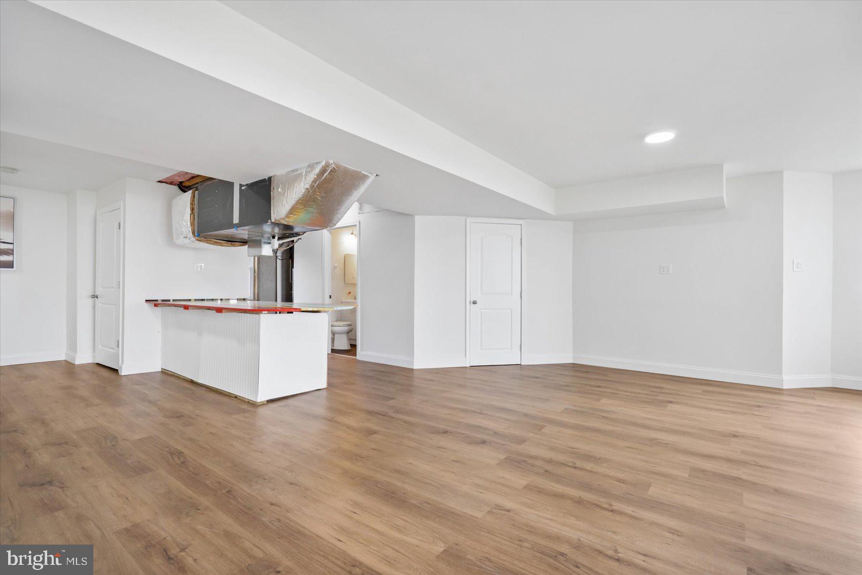 MILLERS ISLAND - Residential