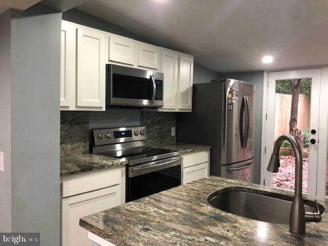 SETON HILL - Residential Lease