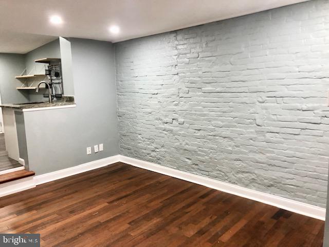 SETON HILL - Residential Lease