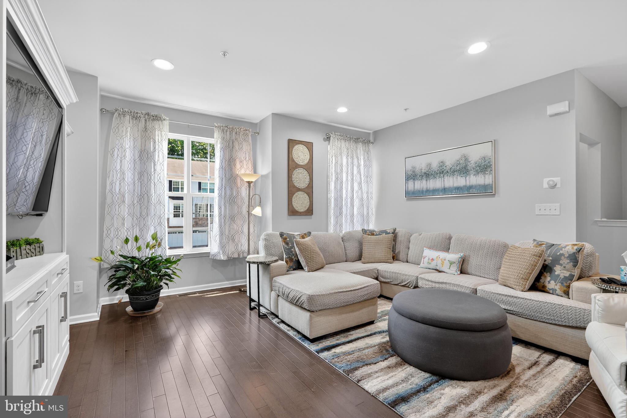 BIG OAK CROSSING - Residential
