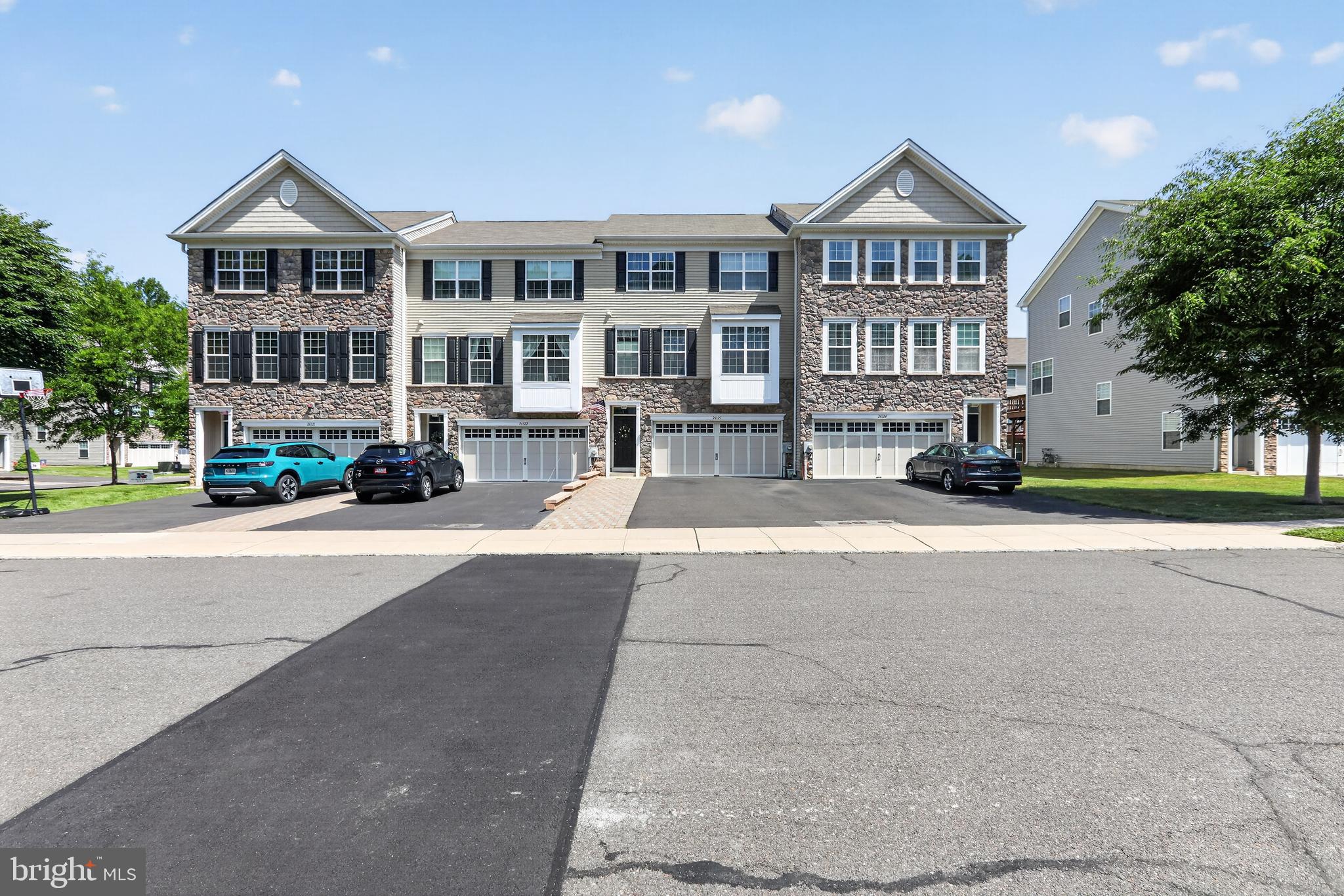 BIG OAK CROSSING - Residential