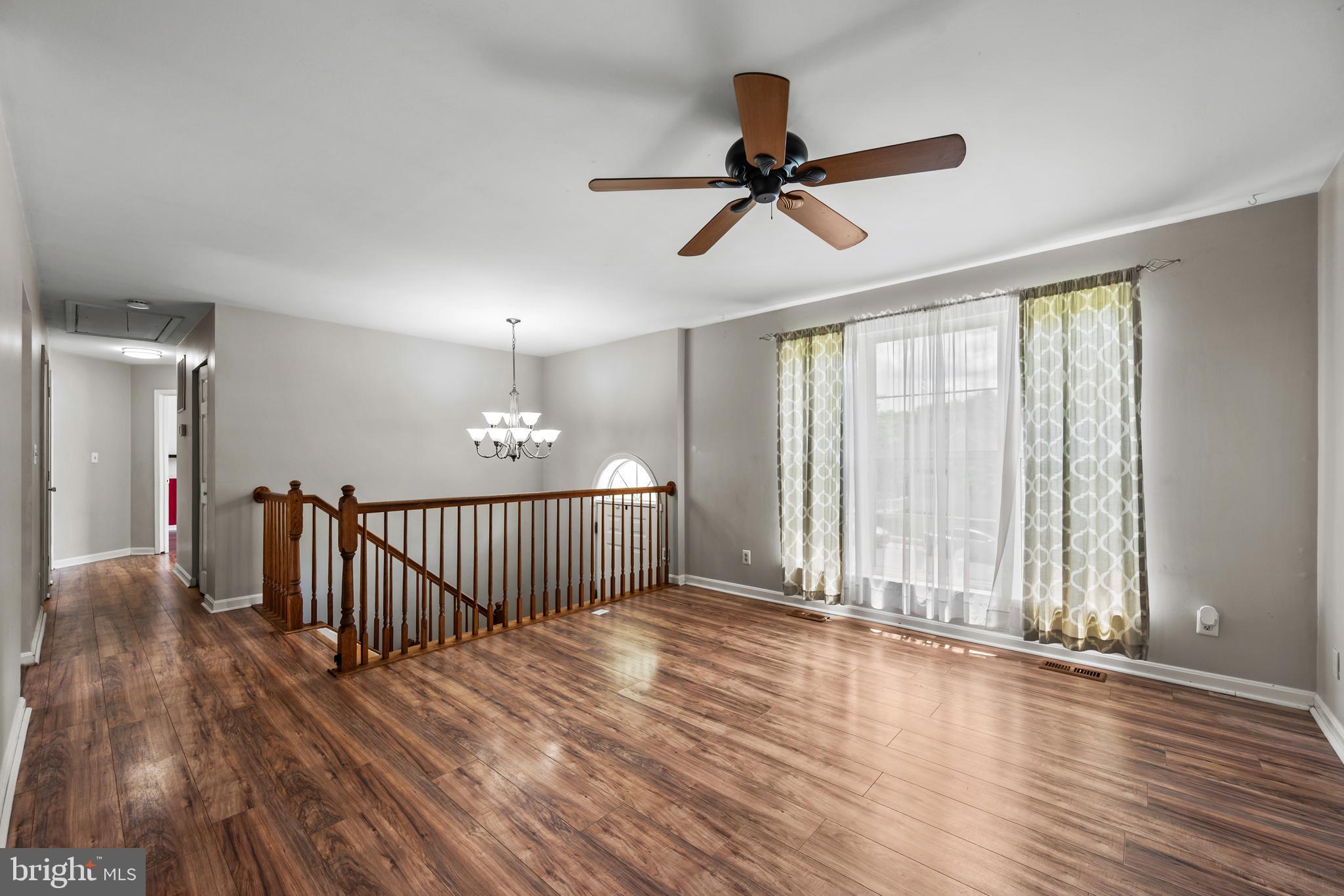 SENECA HARBOR - Residential