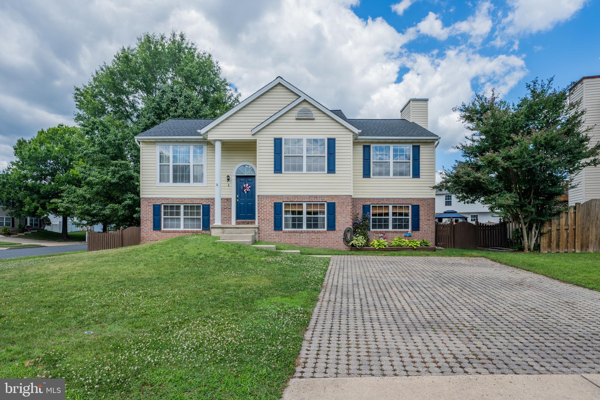 SENECA HARBOR - Residential