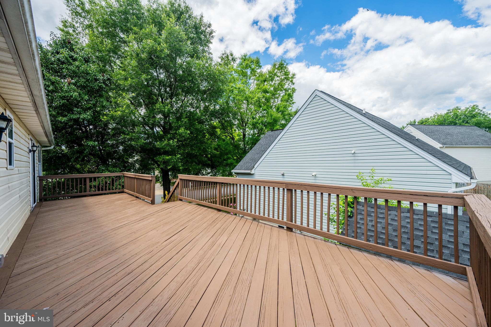 SENECA HARBOR - Residential