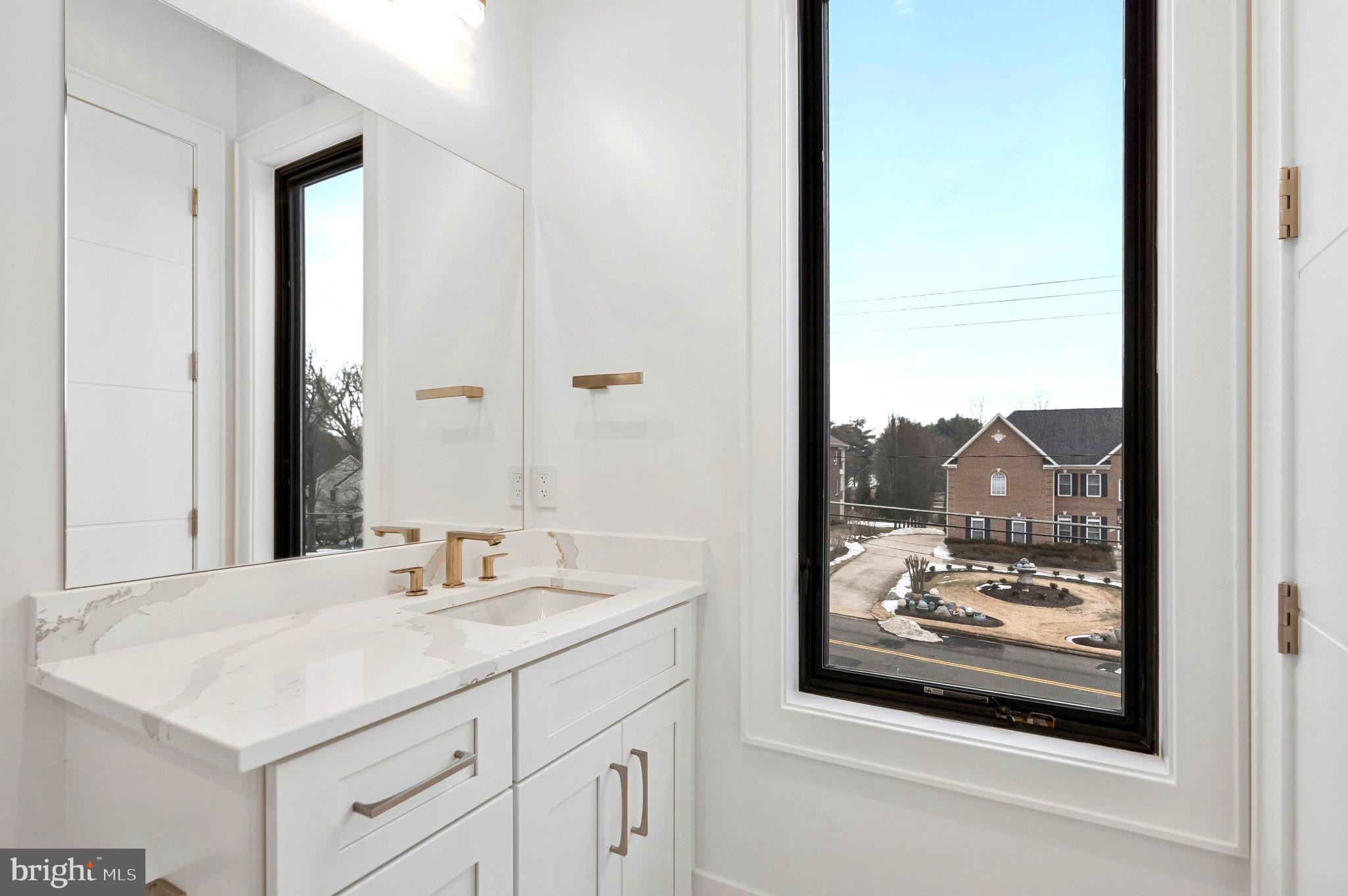 BROYHILL LANGLEY ESTATES - Residential