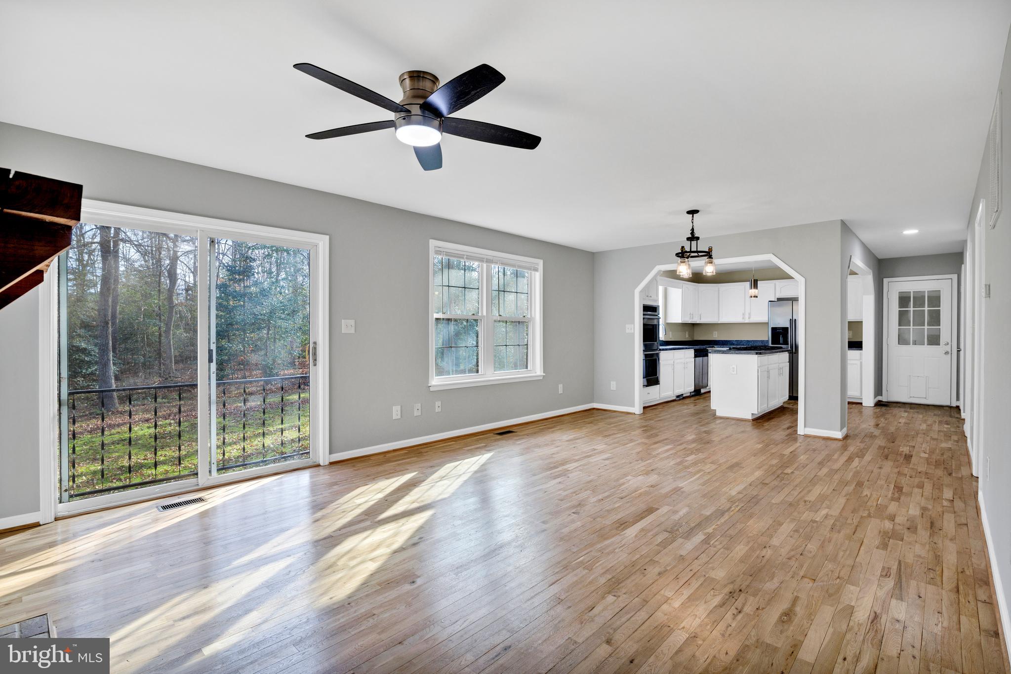 PETZOLD - Residential Lease