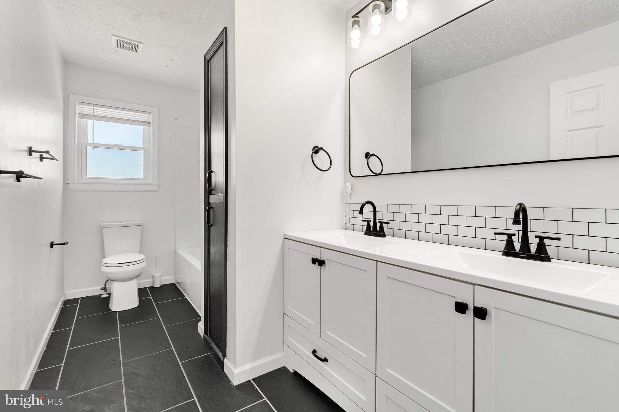 STEWARTSTOWN - Residential