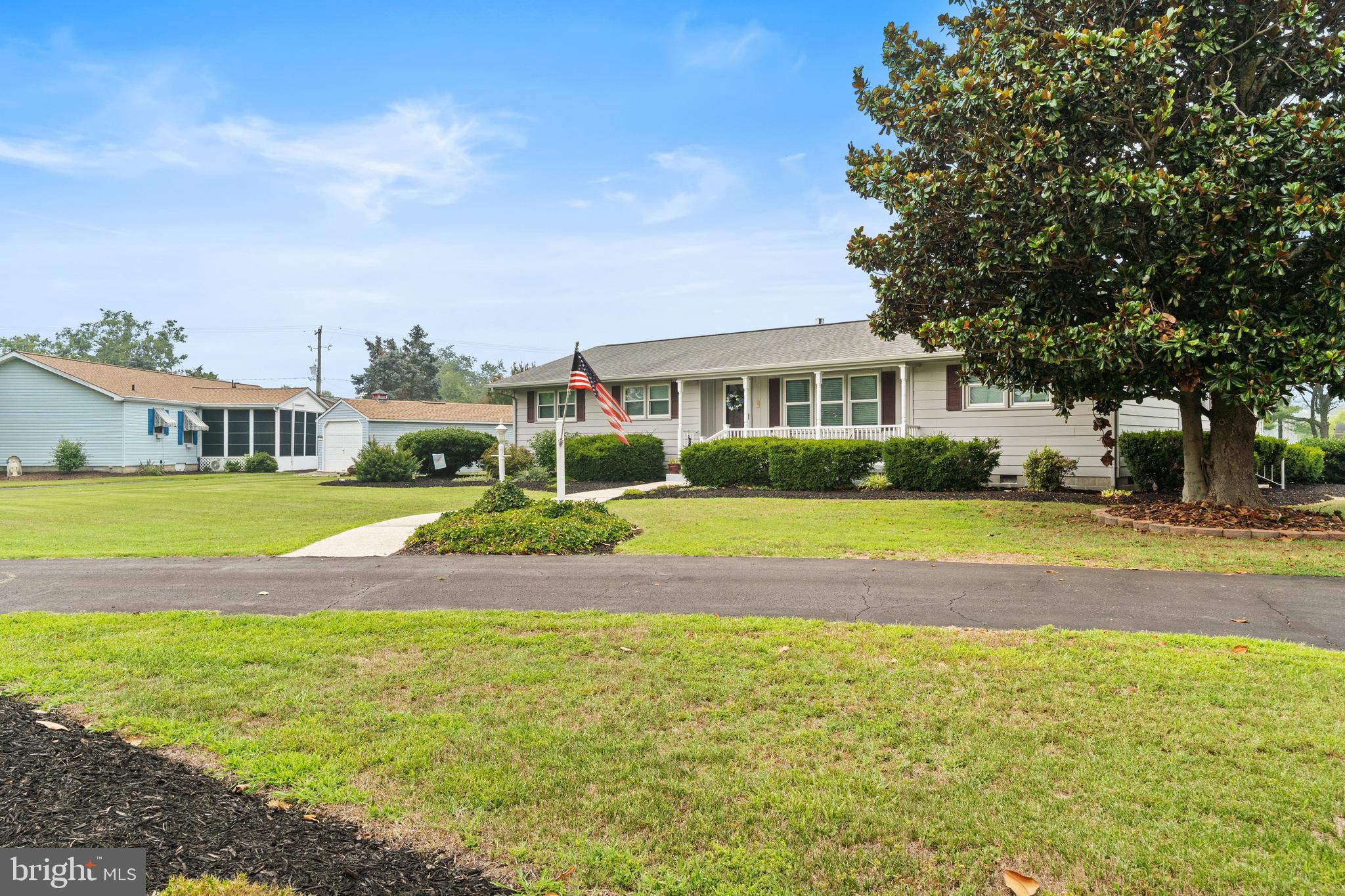MITCHELL ESTATES - Residential