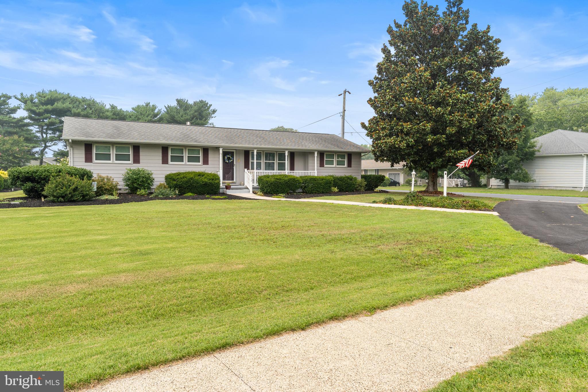 MITCHELL ESTATES - Residential