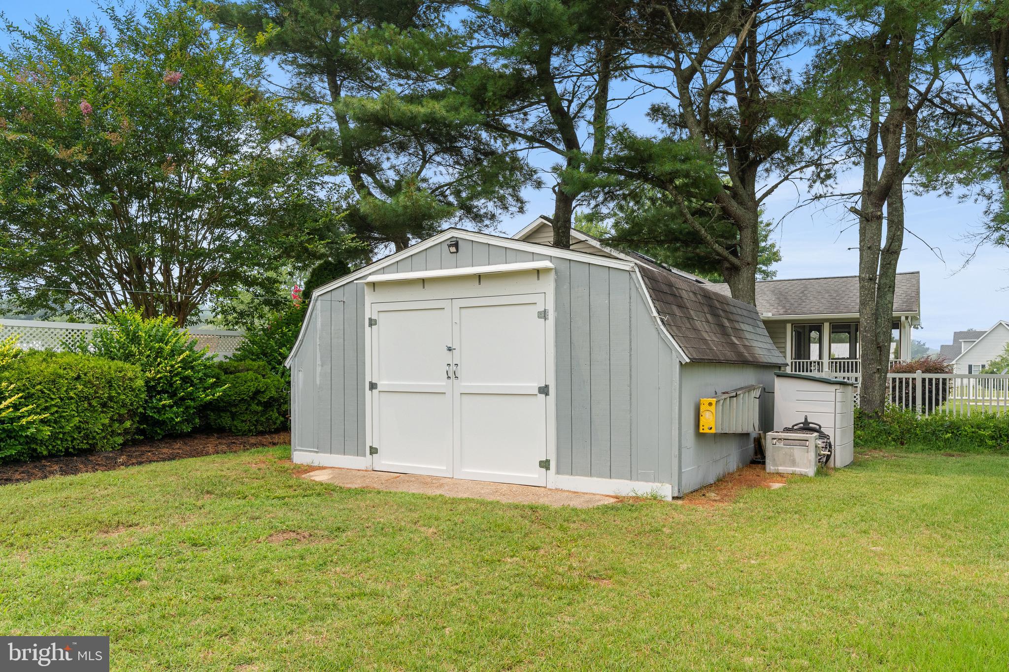 MITCHELL ESTATES - Residential