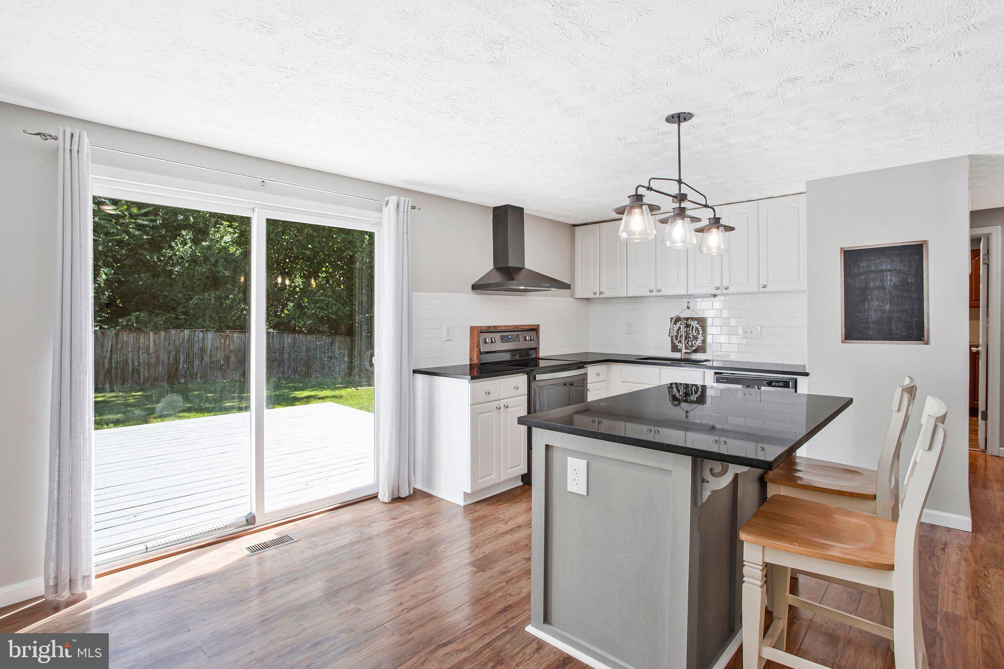 CHESAPEAKE HEIGHTS - Residential
