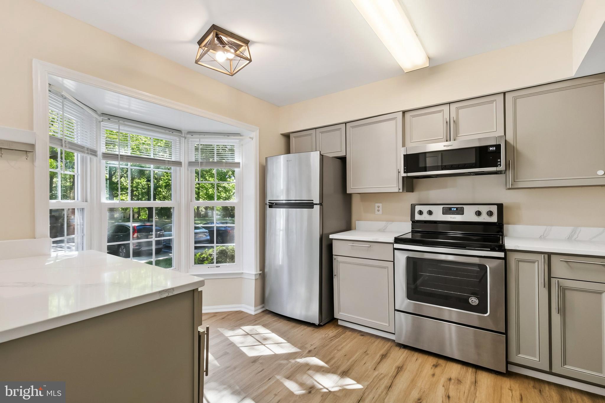 SILVER SPRING CNTRY CLUB - Residential