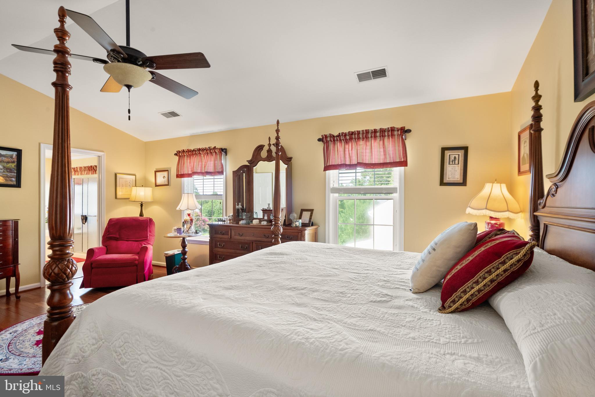 GREAT OAK - Residential