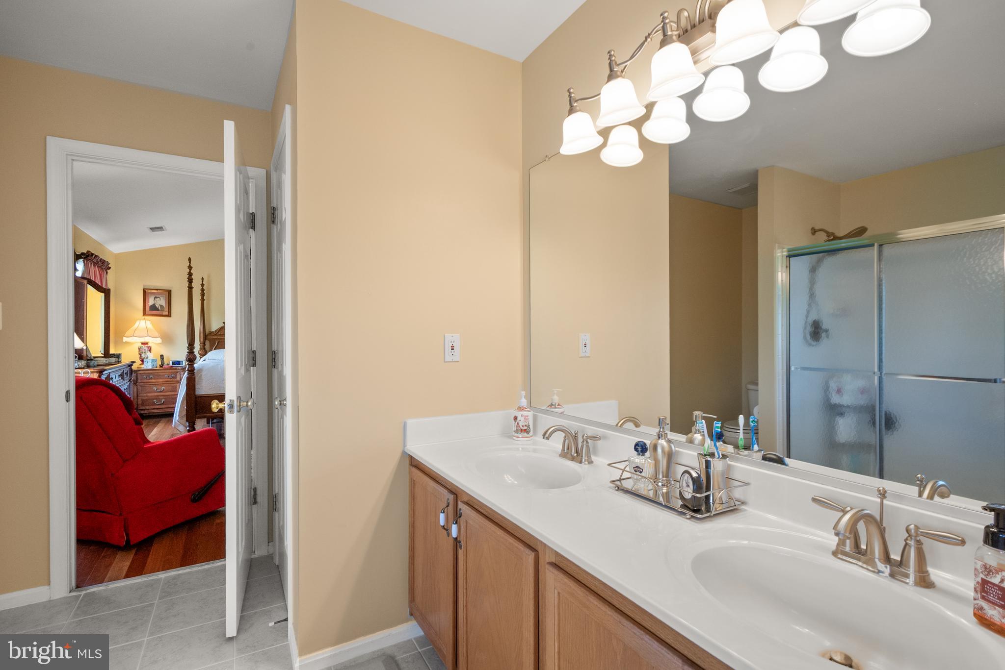 GREAT OAK - Residential