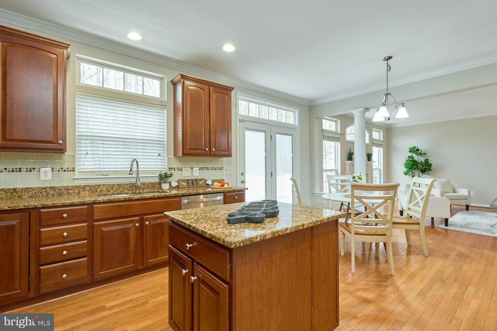 EAST HILL - Residential