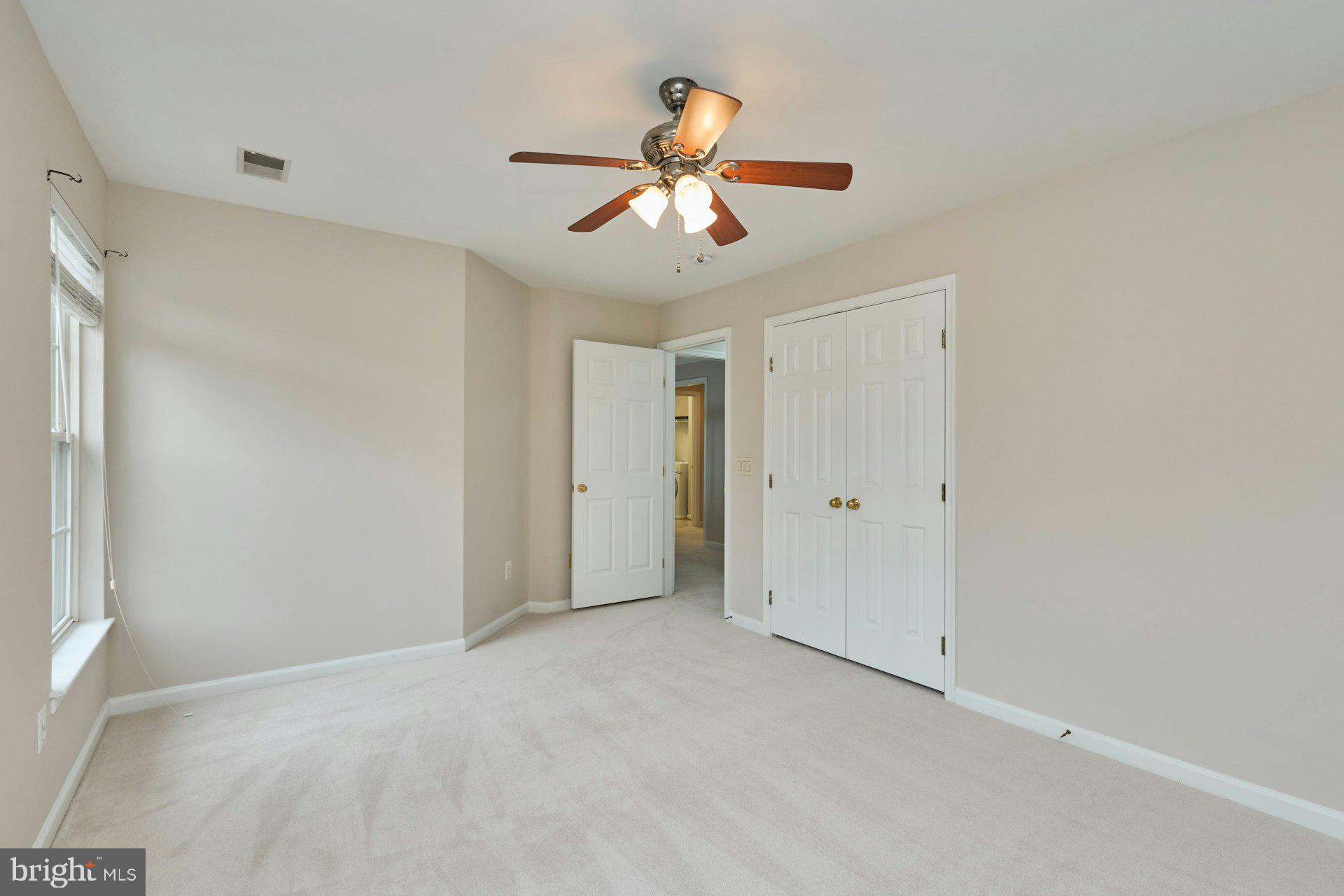 EAST HILL - Residential