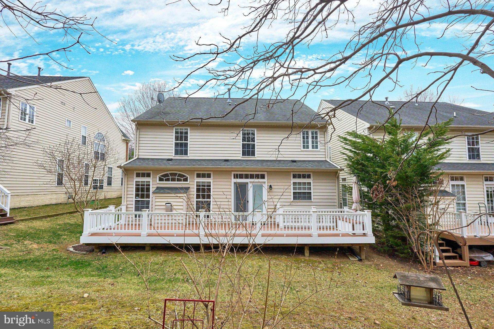 EAST HILL - Residential