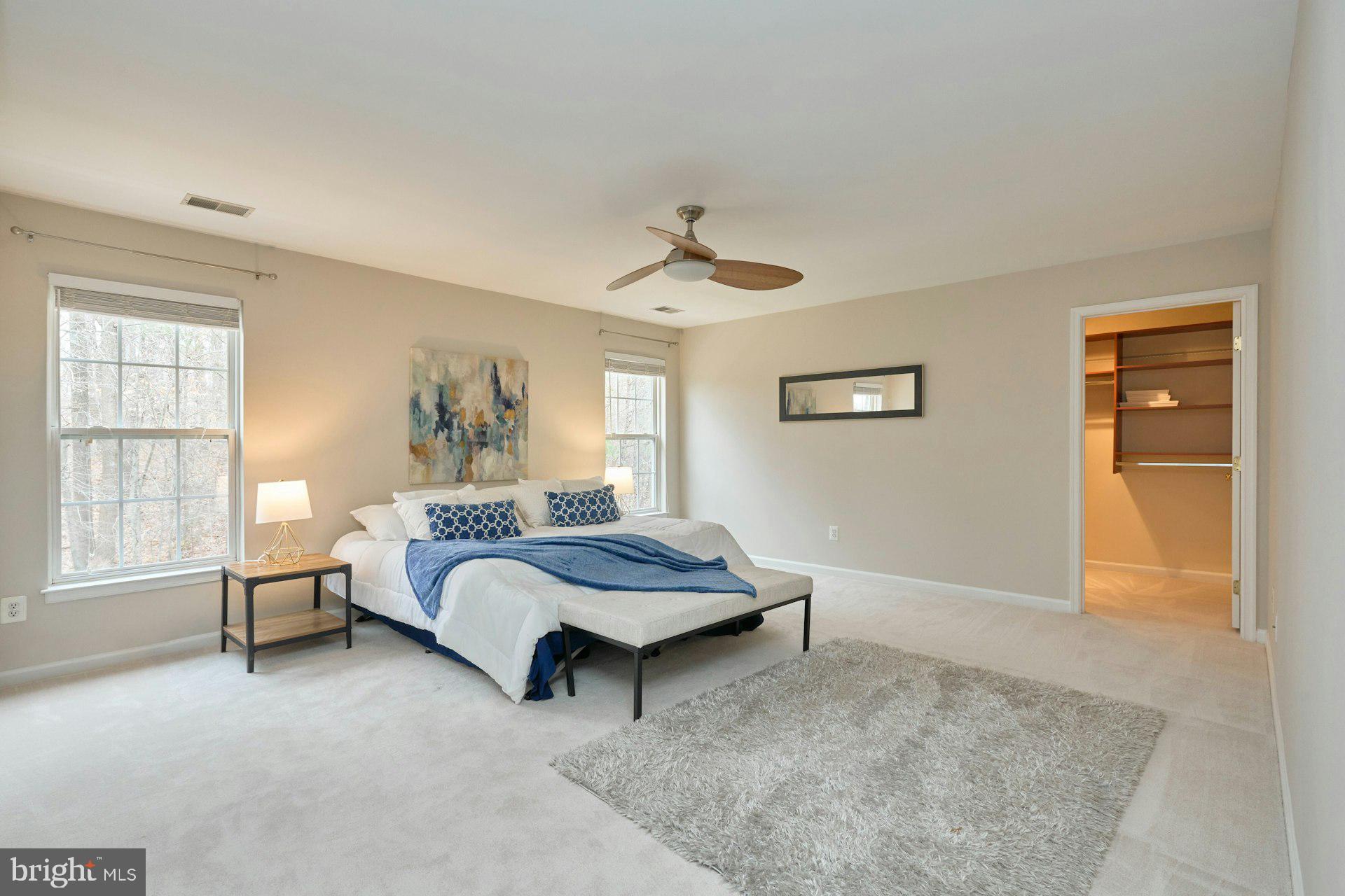 EAST HILL - Residential