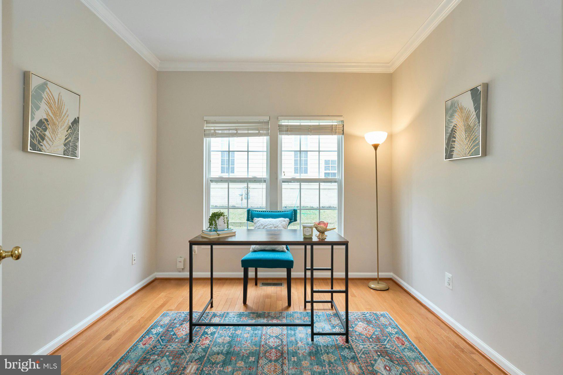 EAST HILL - Residential