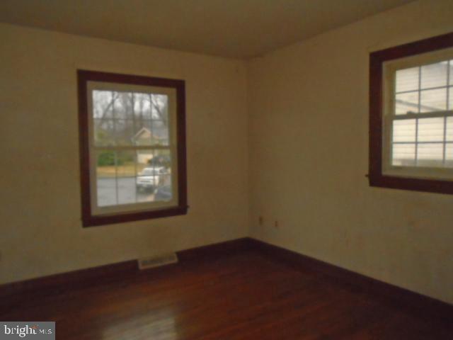 VILLAGE OF OLDE MILL - Residential