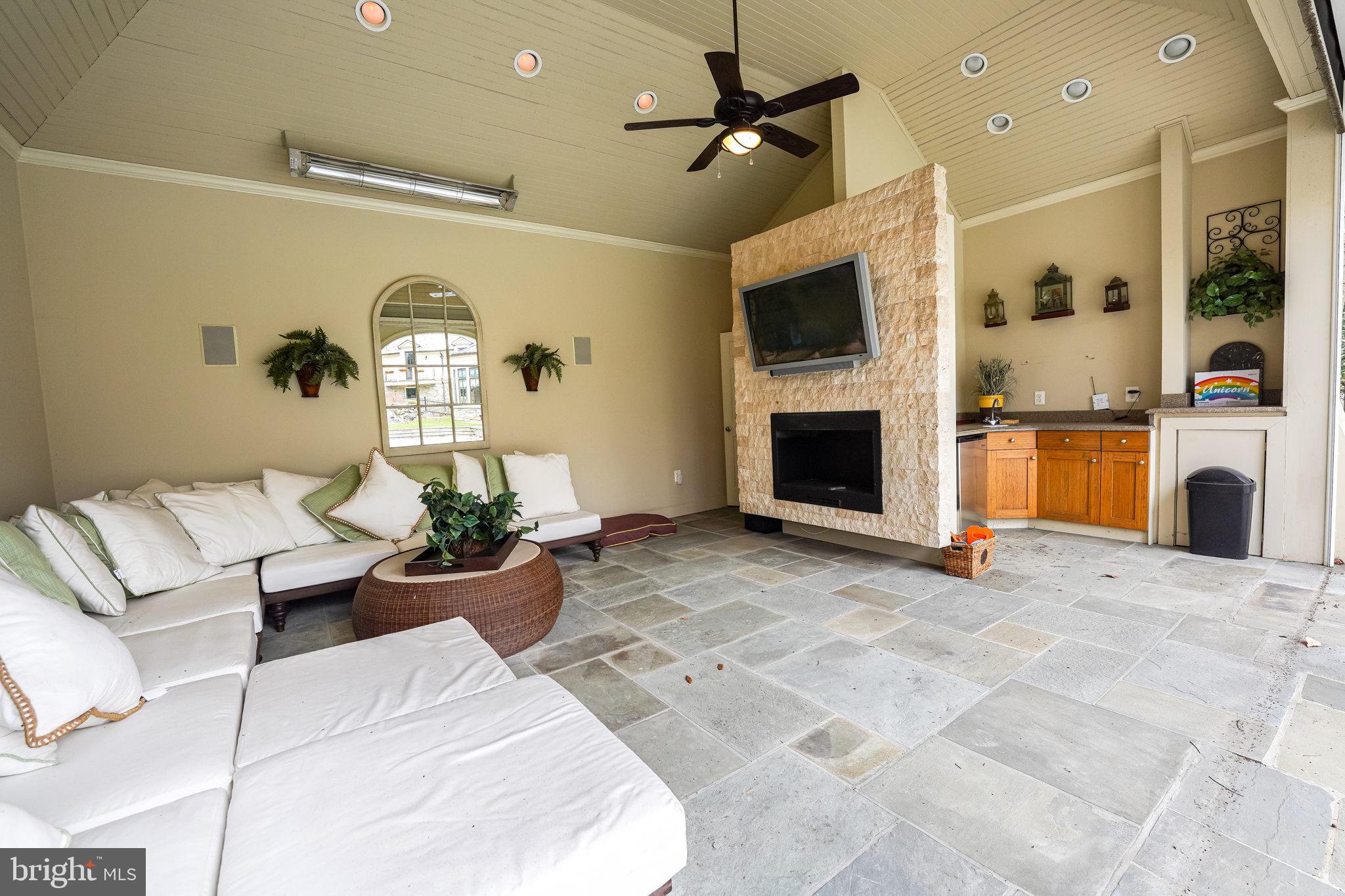 CAMOTOP - Residential