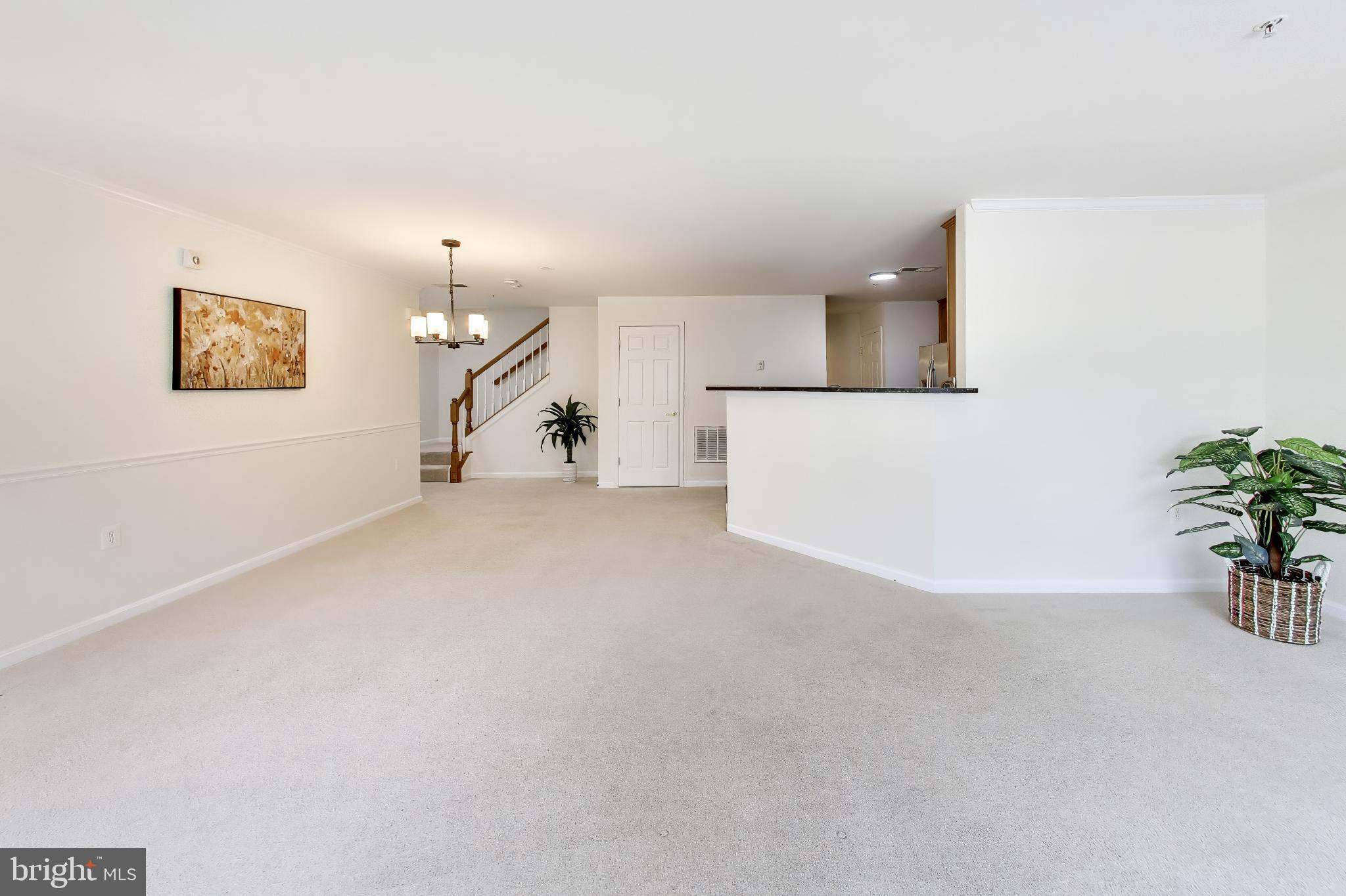 RIVER OAKS-LENNAR CONDOM - Residential