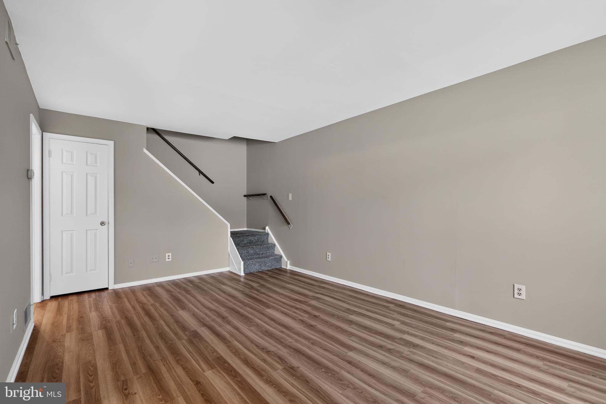HILLTOP - Residential