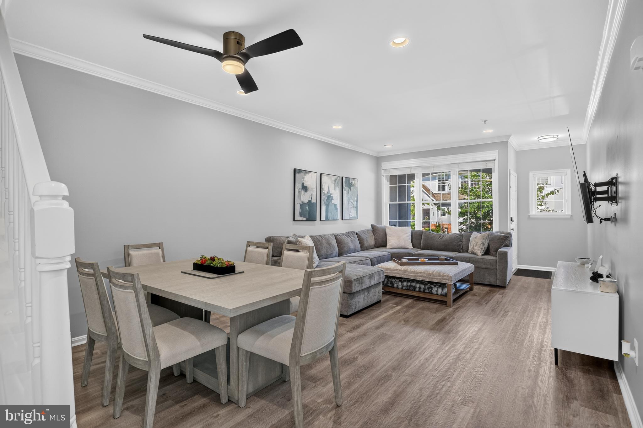 GREY ROCK - Residential