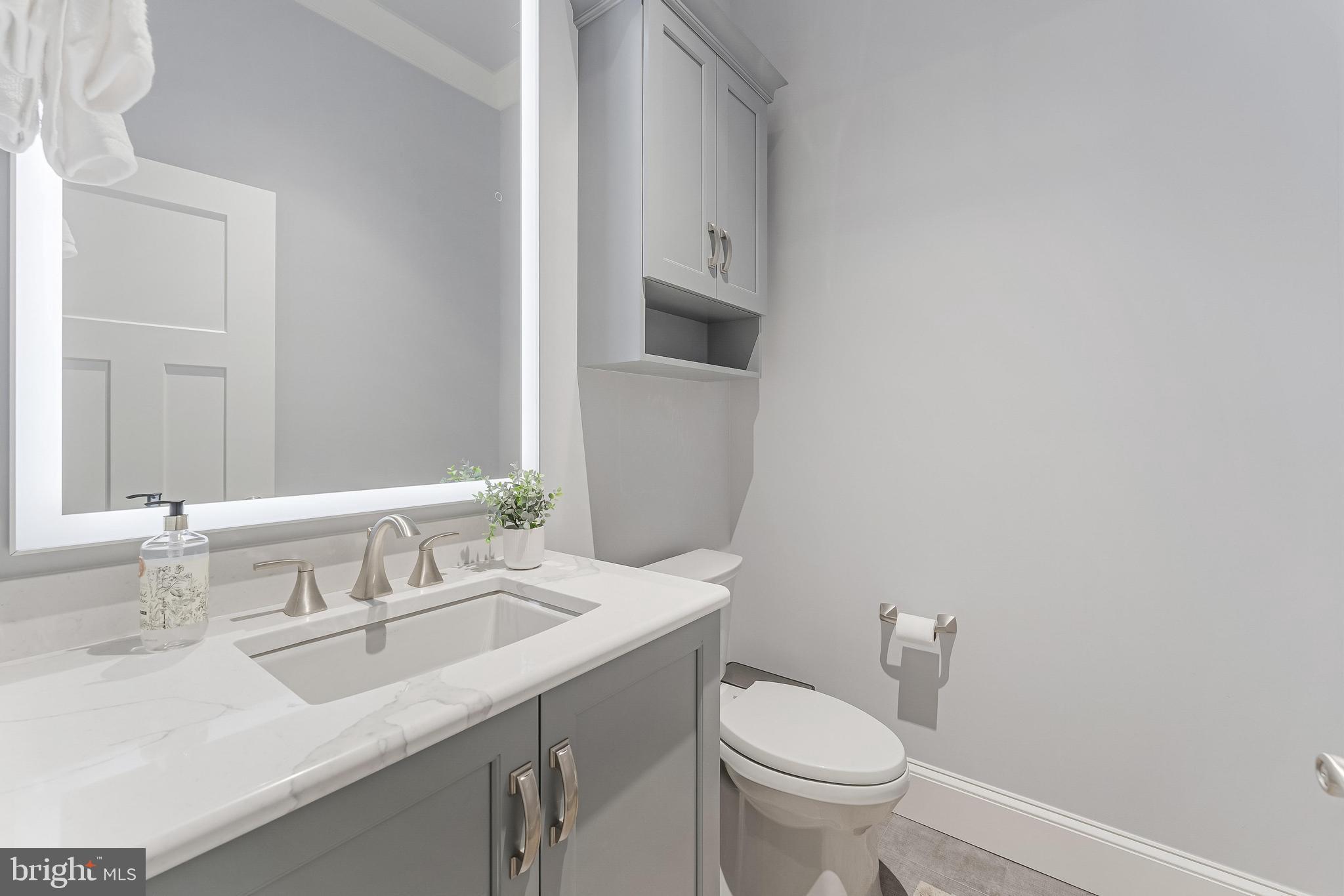 ASHTON HEIGHTS - Residential