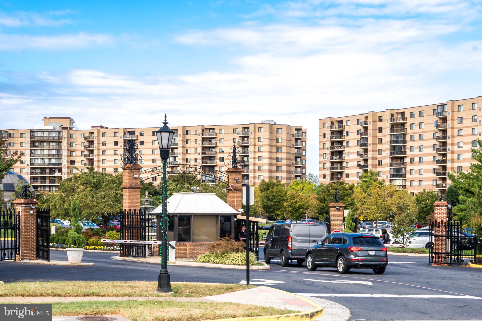 ROTONDA - Residential