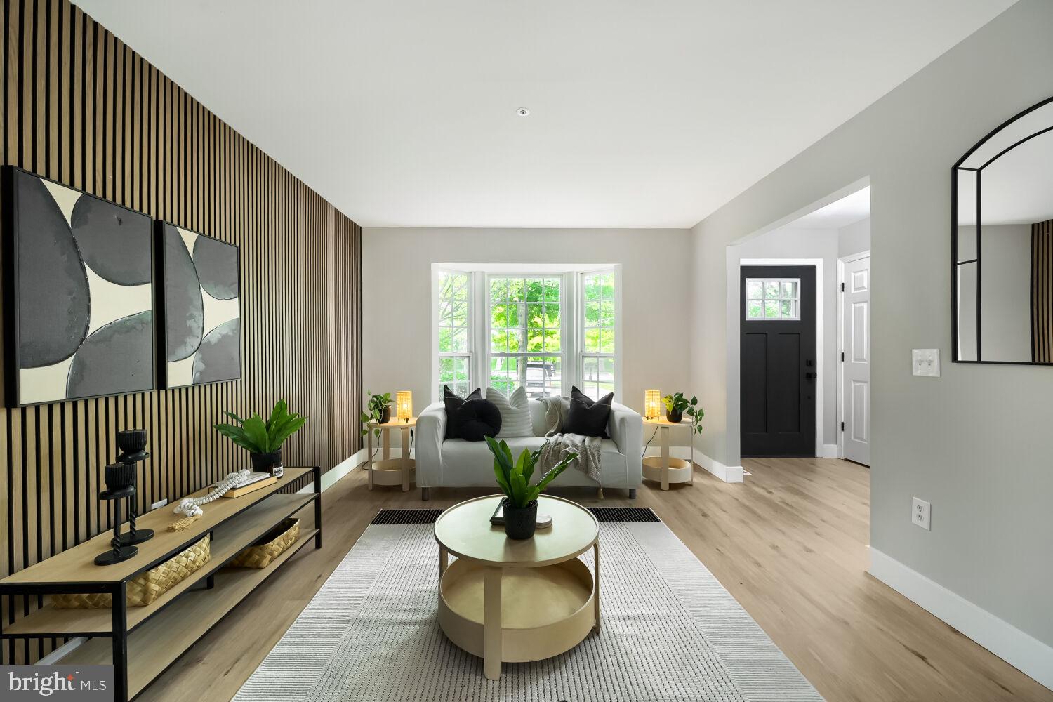 THE VILLAGES OF LYONSFIELD RUN - Residential
