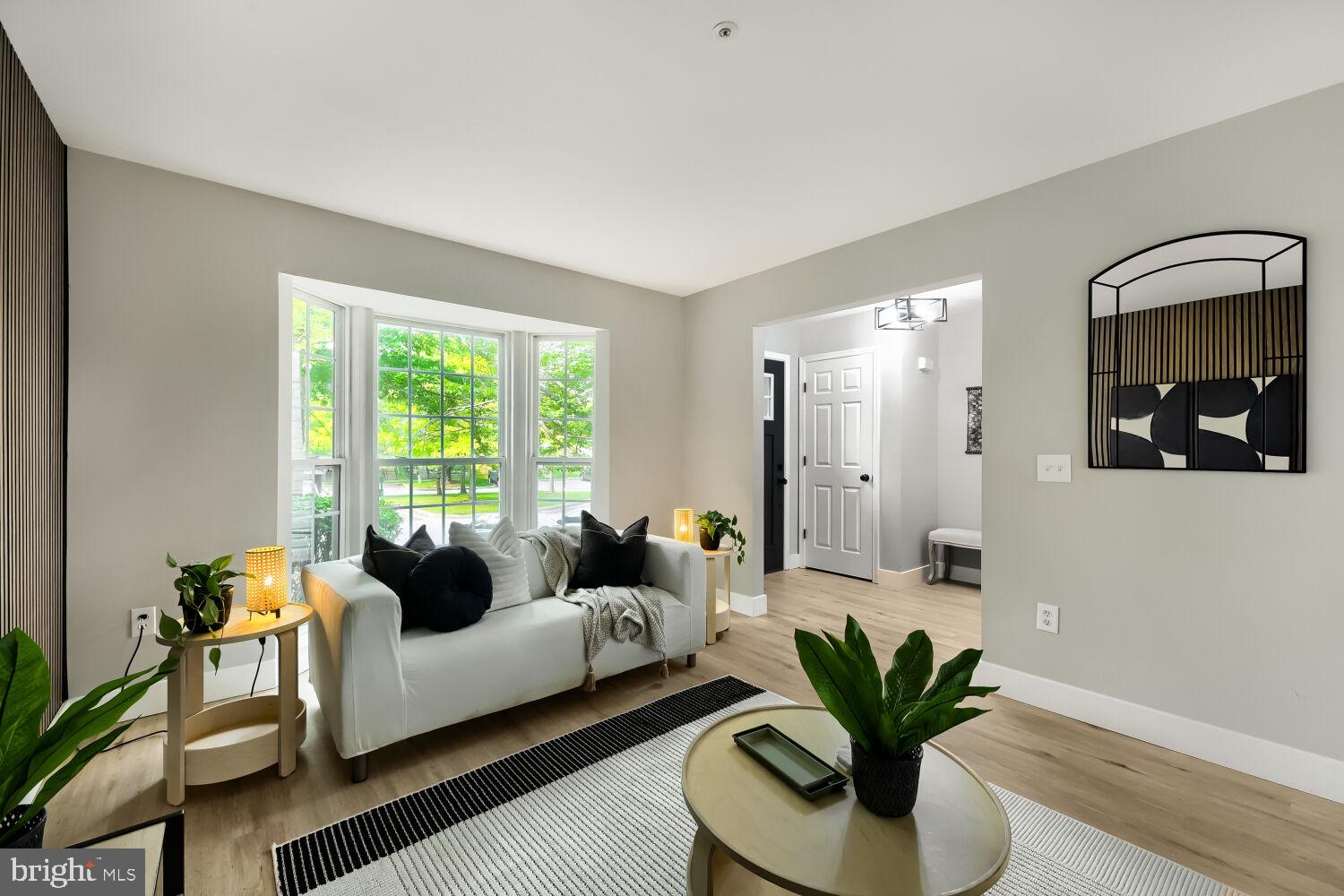 THE VILLAGES OF LYONSFIELD RUN - Residential