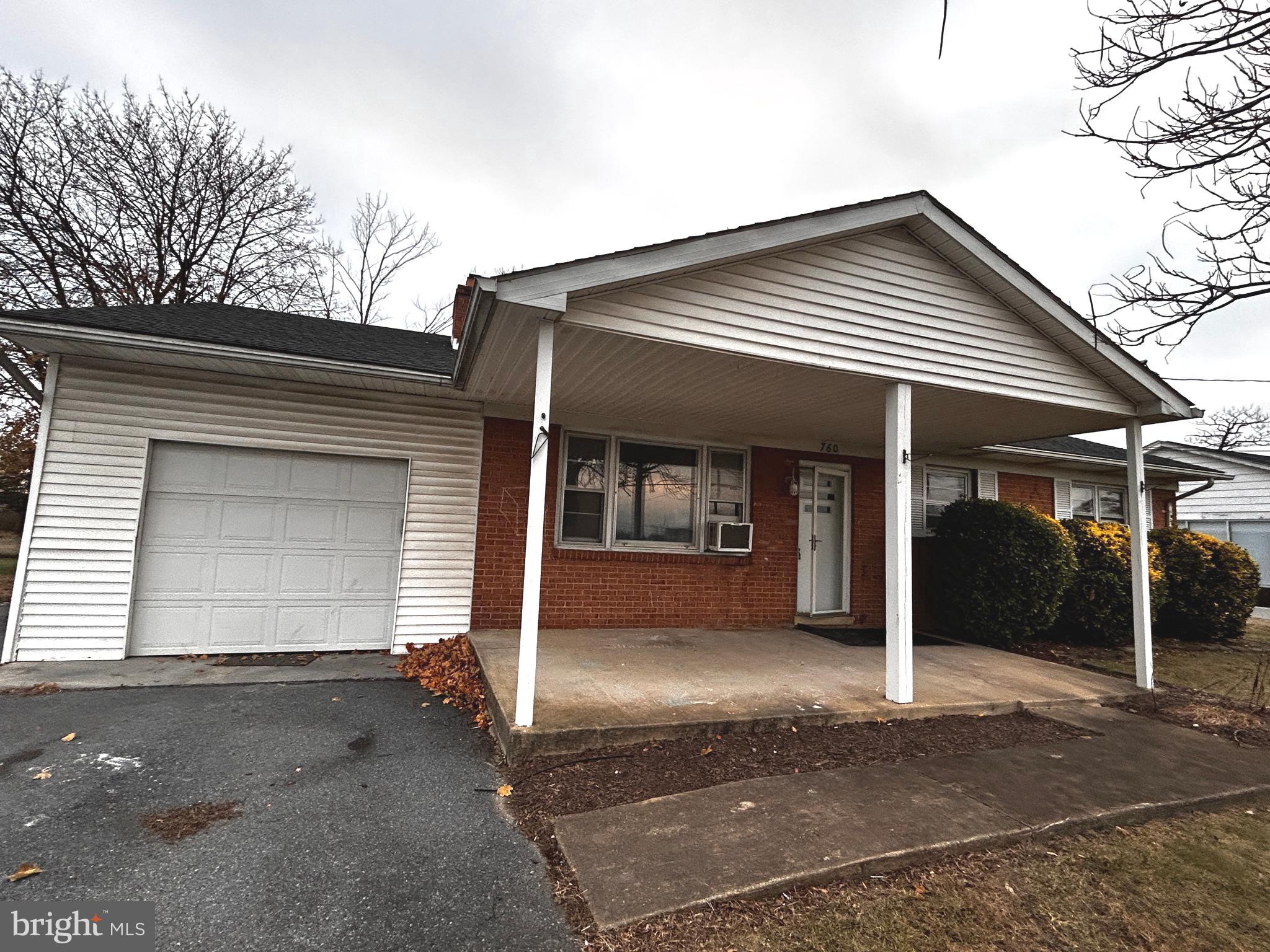 HUNTSBERRY - Residential